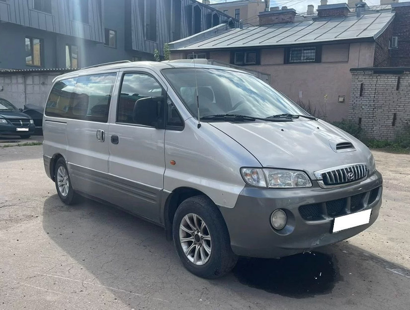 Hyundai Starex, 2002 Hyundai Solaris 1.6 MT, 2016, 181 200 км
